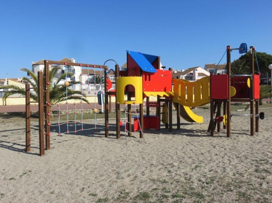 Appartement Tout Confort A Cap Coudalere Avec Vue Magnifique Sur Le Canigou Au Bord Du Lac - Check In Automatise - Parking Gratuit - Aire De Jeux D'Enfants - Ле Баркарес Экстерьер фото